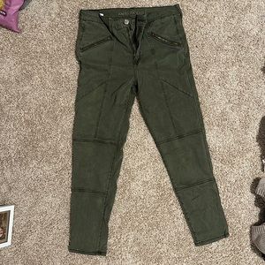 Stretchy green American eagle jeans